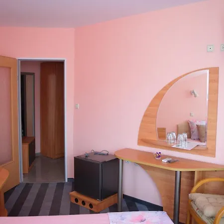 мирели Hotell