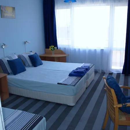 мирели Hotell Ravda