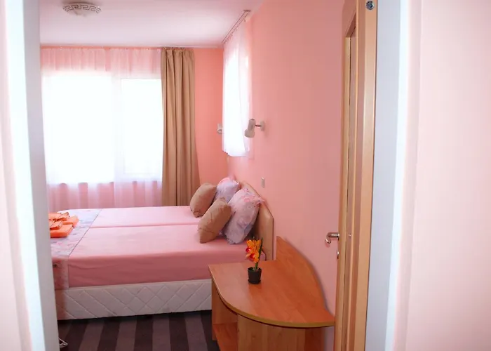 호텔 мирели 라브다