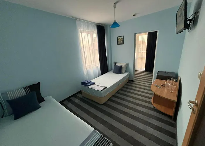 호텔 мирели 라브다